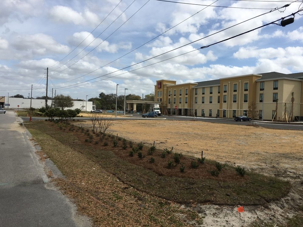 Outparcel Brooks Street: 20052 Brooks St, Dunnellon, FL 34432